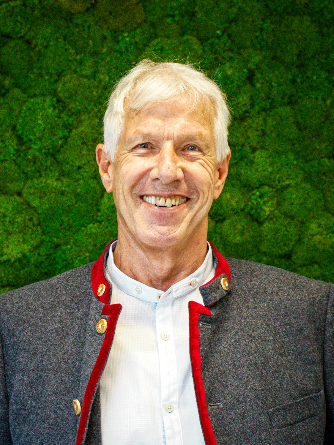 Dr. Heiko Schmid